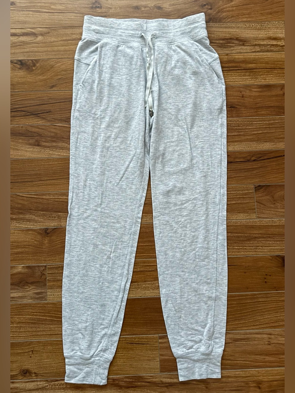 Lululemon Light Gray Marled Joggers/Lounge Pants - Size 4